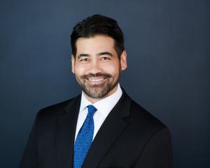 eric-reyes-headshot